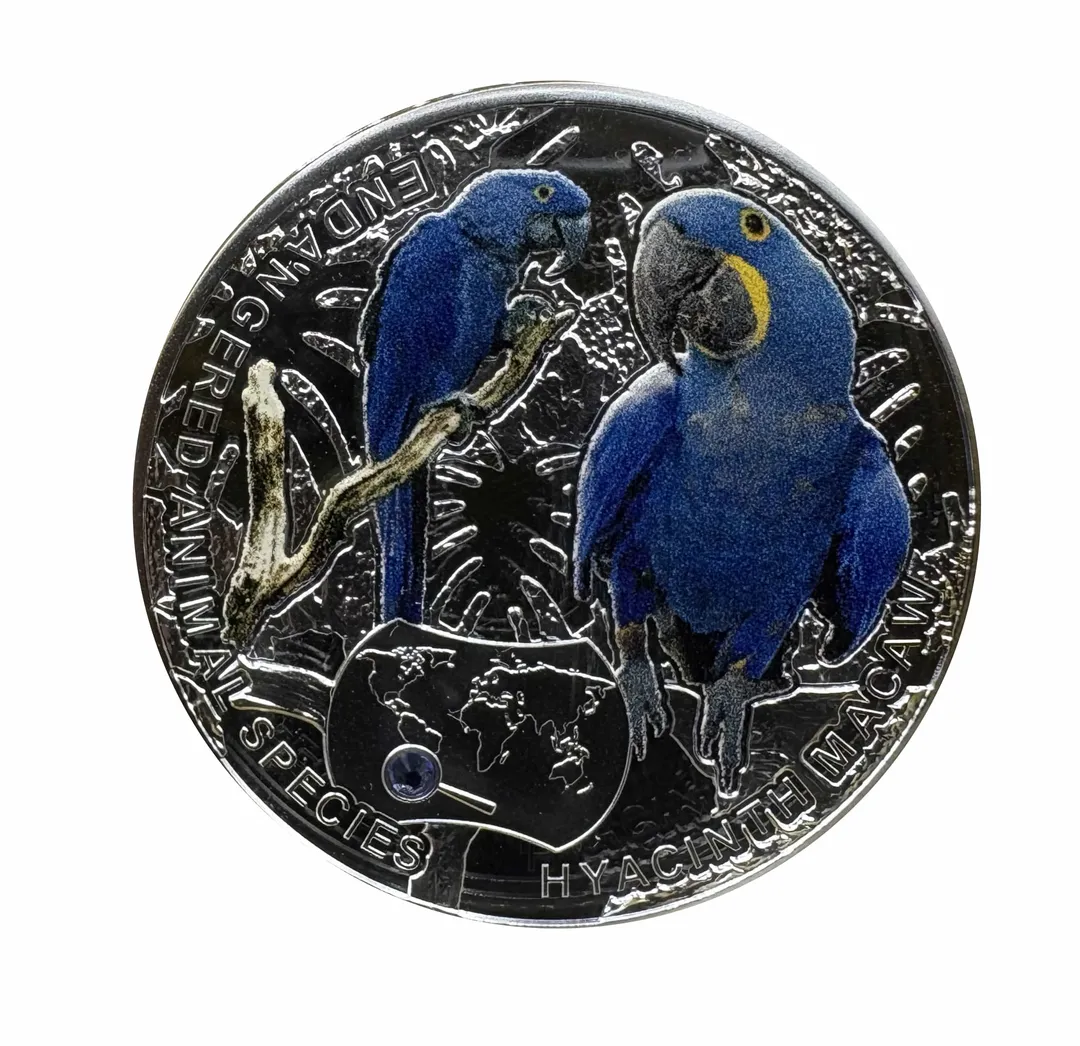 Lot 20 — 2014 1 Niue "SOS dla Swiata/SOS to the World" : Hyacinth Macaw coin .999 (17.48g silver) Proof