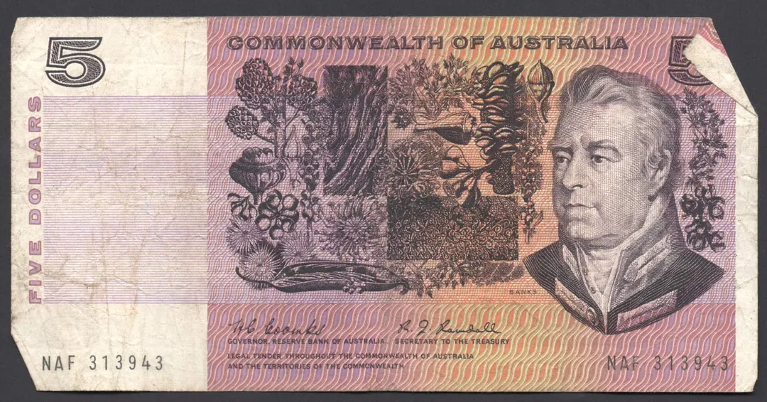 Lot 33 — 1967 $5 Coombs/Randall General Prefix [NAF]